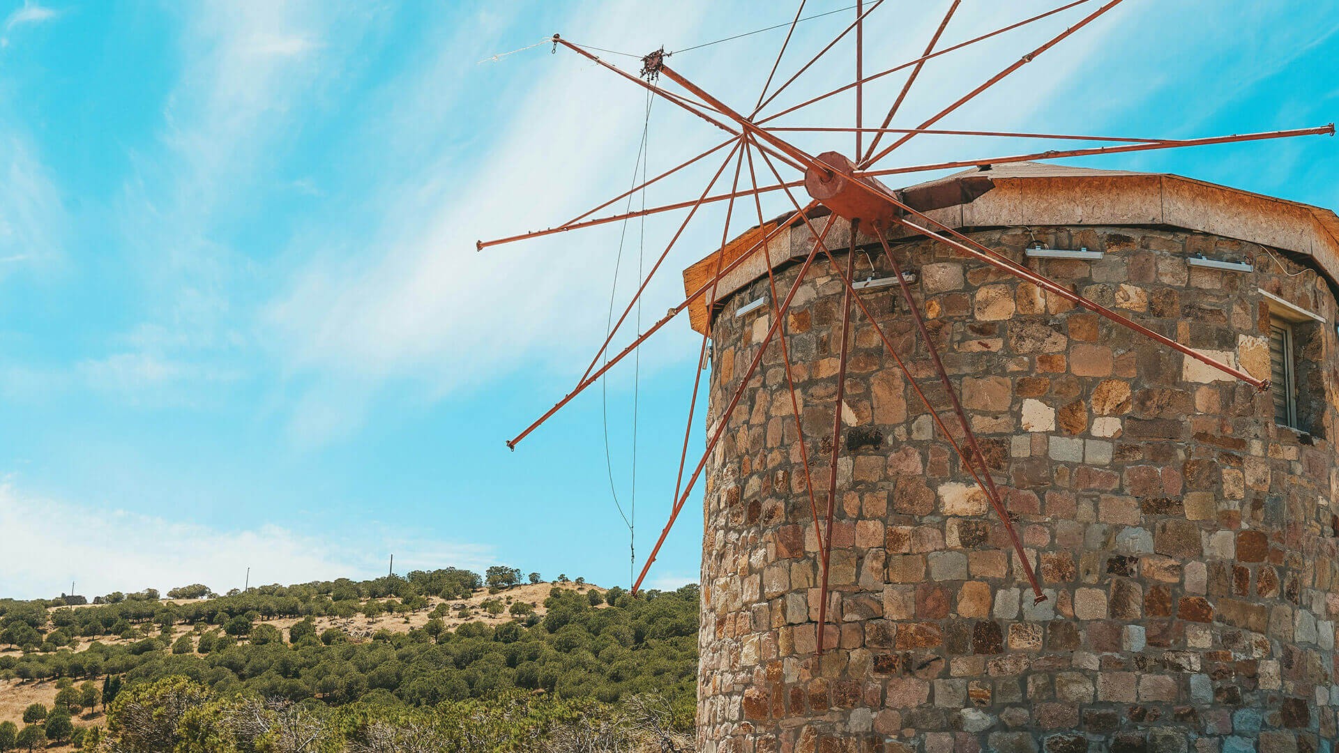 Bozcaada’da Tat, Ritim ve Rüzgâr | MINI Türkiye